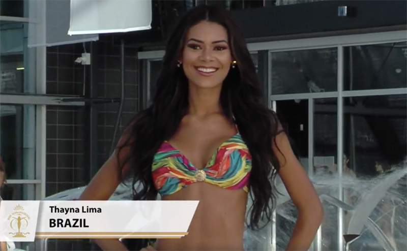 Á hậu Khánh Phương tự tin khoe hình thể trong phần thi áo tắm tại Bán kết Hoa hậu Siêu quốc gia